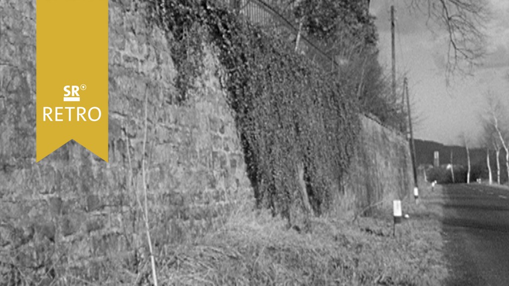 Foto: Die alte Gartenmauer