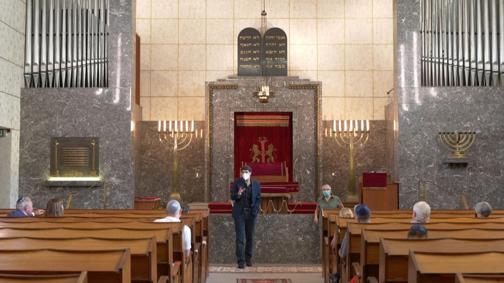 Der Innenraum einer Synagoge (Archivfoto: SR Fernsehen)