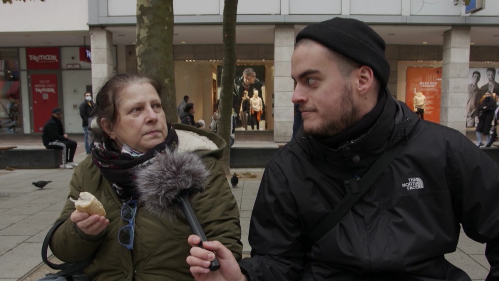 Simon von den „Gewissens-Guerillas“ im Interview 