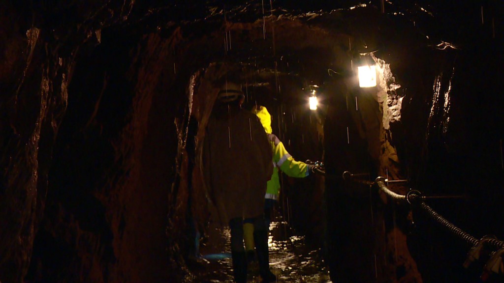 Ein Blick in einen unterirdischen Tunnel der Kupfergrube in Stolzemburg