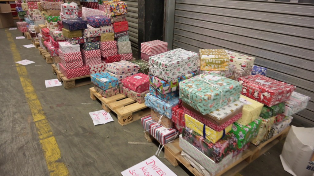 Foto: Geschenke auf Paletten