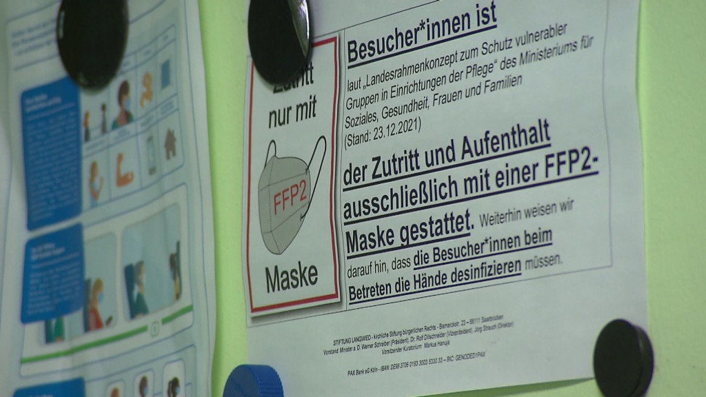Foto: Informationen über die Maskenpflicht im Krankenhaus