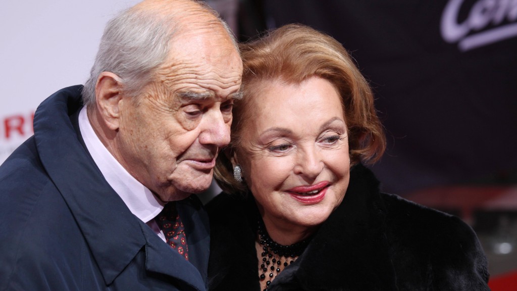 Ein Foto von Sprecher Walter Giller und Sprecherin Nadja Tiller, die auch im echten Leben ein Paar waren.