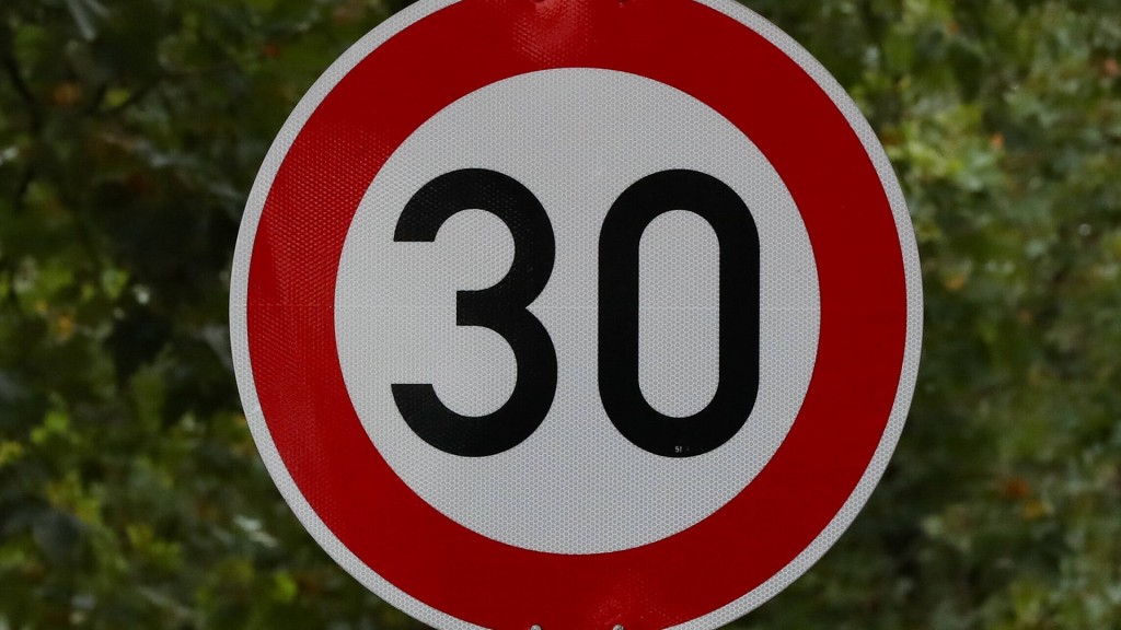 Ein Tempo-30-Straßenschild