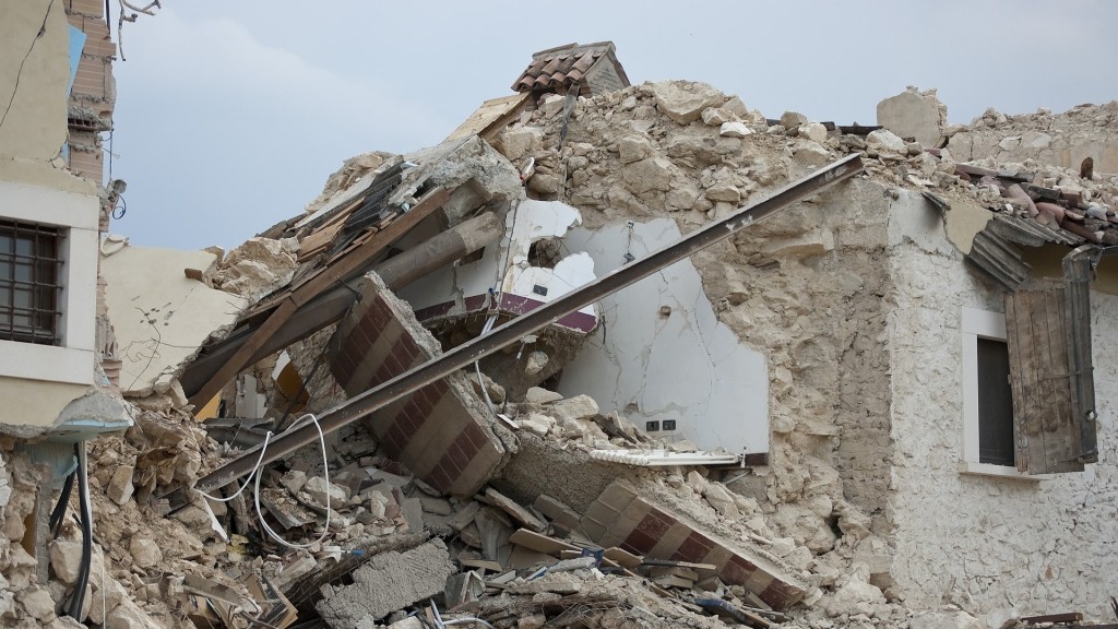 Haus in Trümmern nach einem Erdbeben
