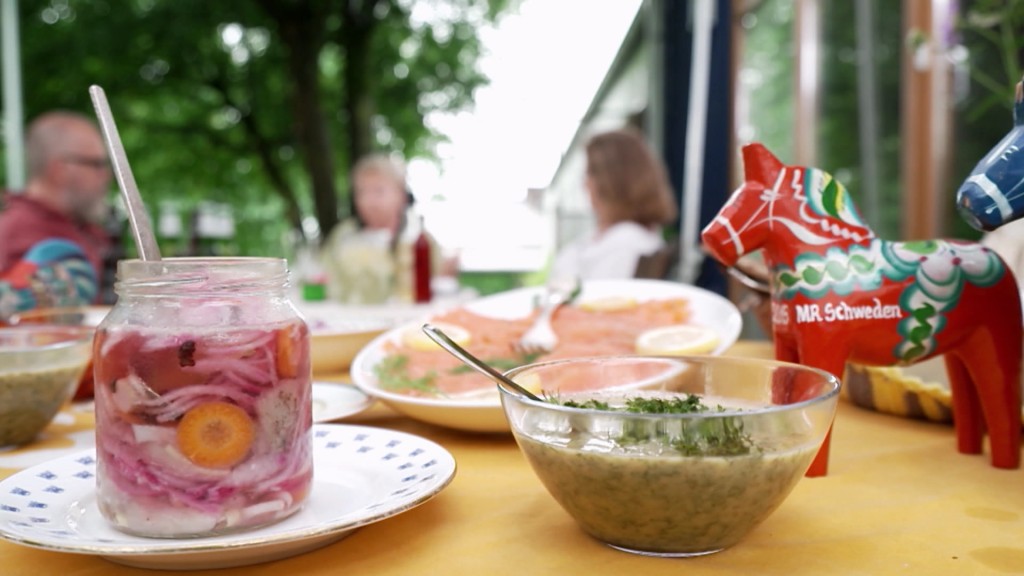 Foto: Bestandteile eines traditionell schwedischen Smörgåsbord 