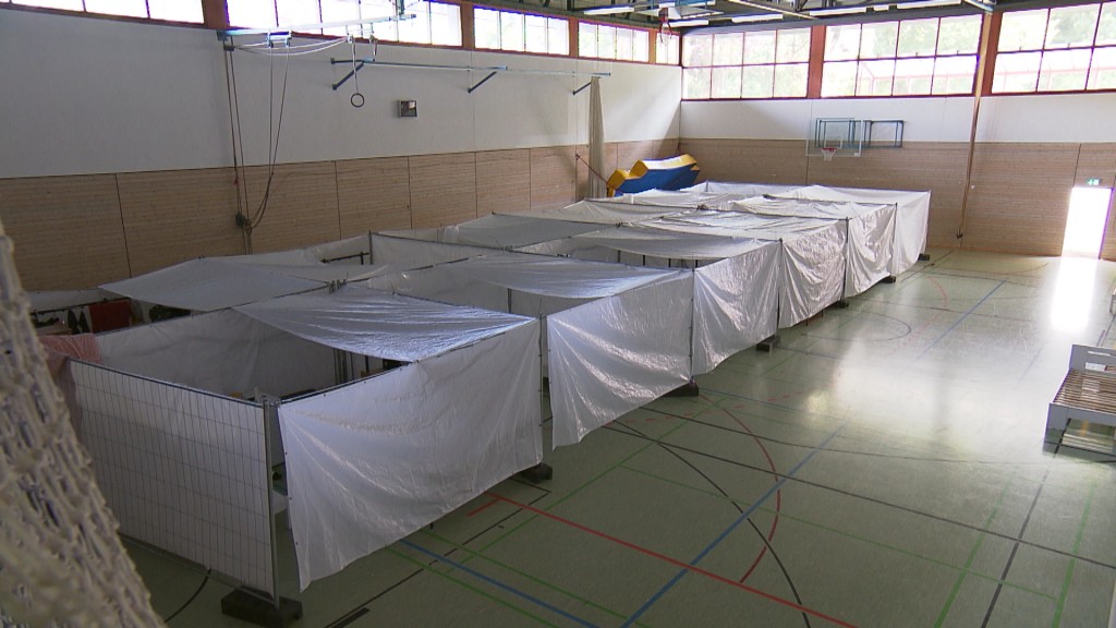 Foto: Friedrichsthaler Turnhalle wurde für Flüchtlingsunterkunft umgebaut