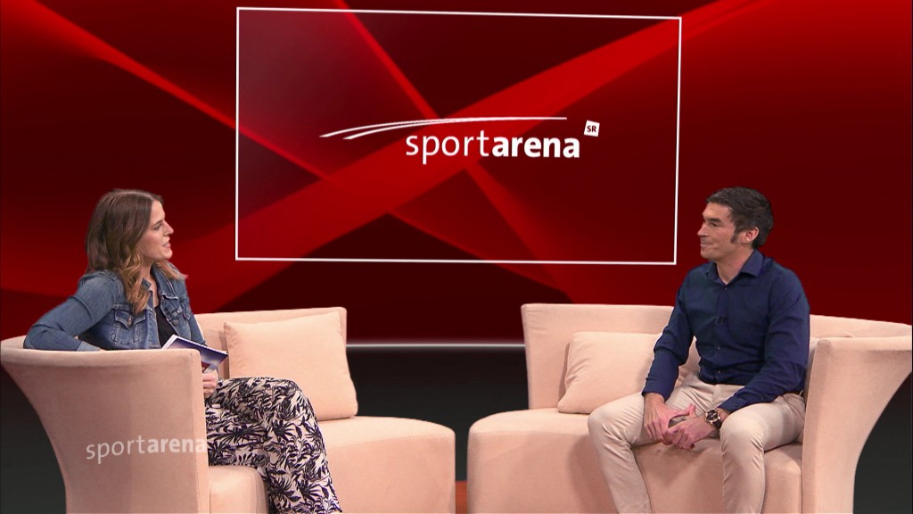 Foto: Leonie Holz (l.) und Marijan Griebel (r.) im Studio