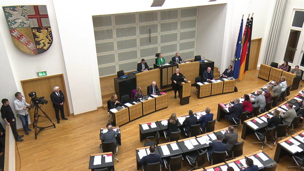 Blick in den Saar-Landtag von oben