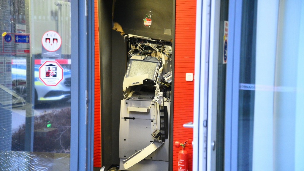 Foto: Gesprengter Geldautomat
