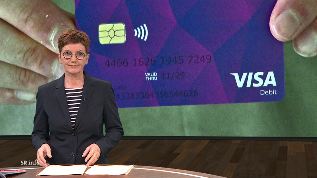 Foto: Brigitte Henkes im Studio