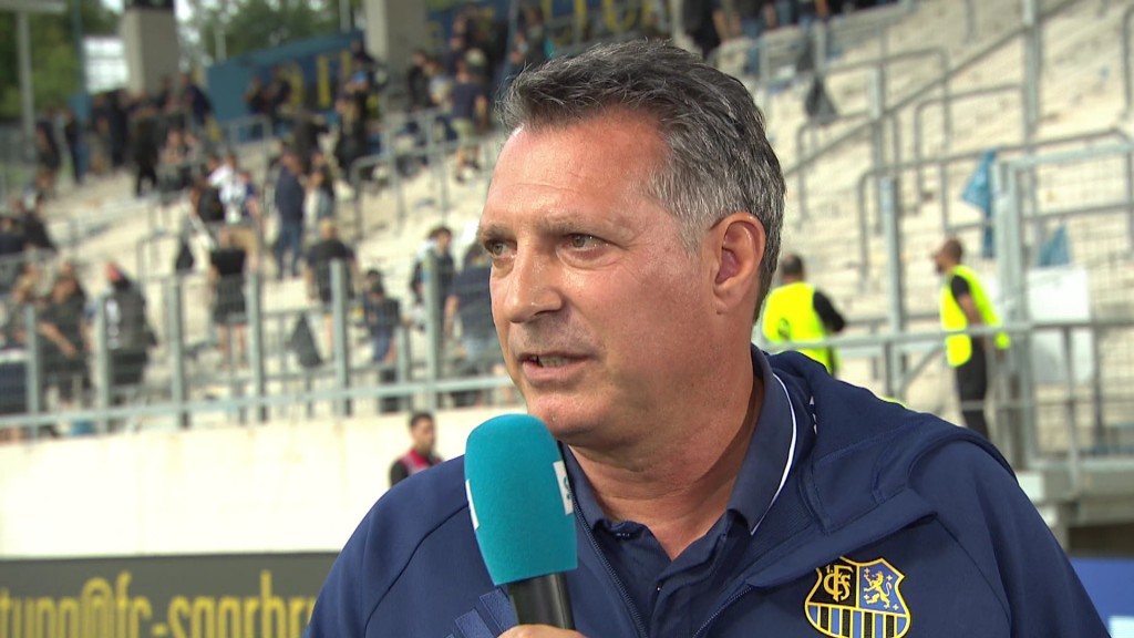 Foto: FCS-Trainer Alois Schwartz im Interview