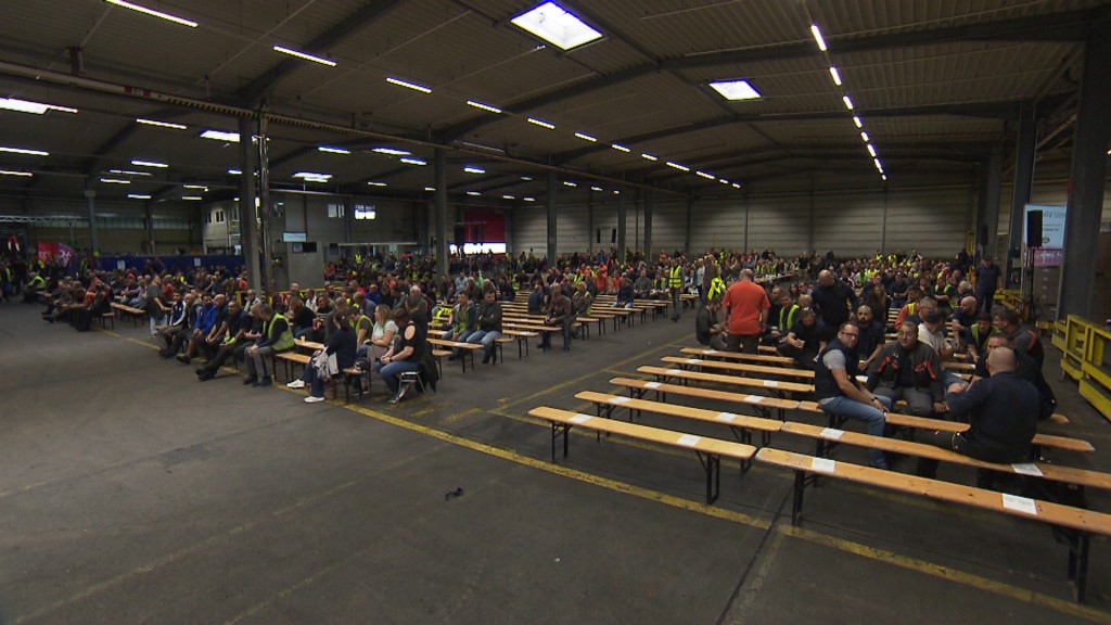 Foto: Betriebsversammlung im Ford-Werk Saarlouis