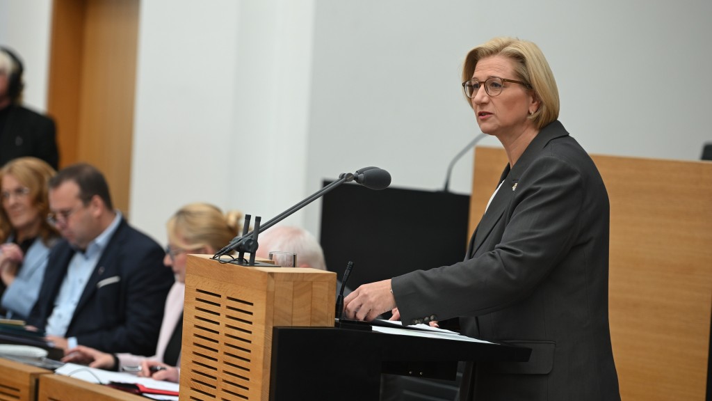 Foto: Ministerpräsidentin Anke Rehlinger (SPD) im Landtag am 7.10.2025