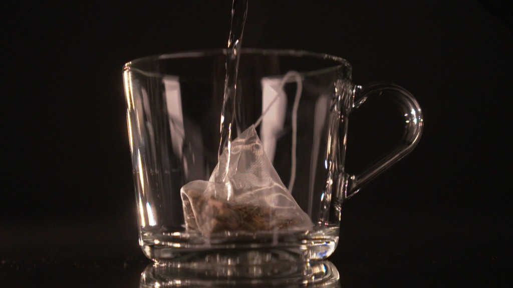 Foto: Tasse mit Teebeutel