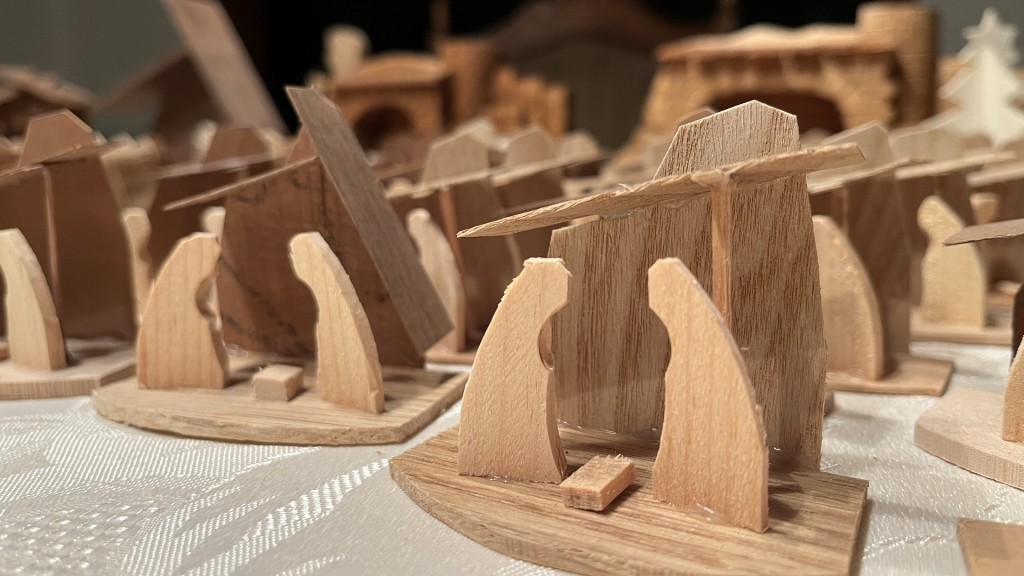 Beim Krippenschnitzer