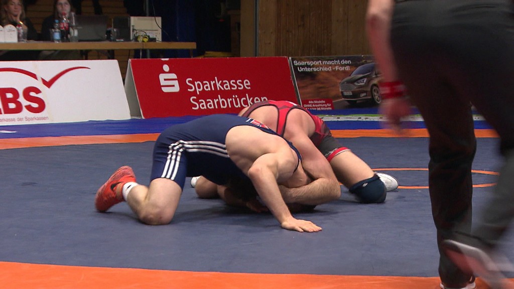 Foto: Ringen: KSV Köllerbach gegen Burghausen