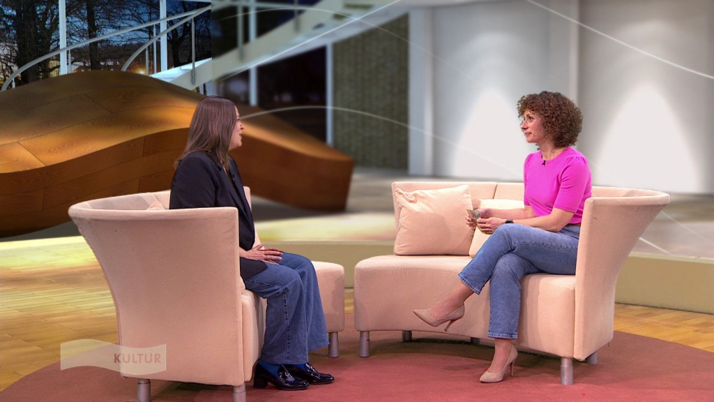 Foto: Senja Böttger und Christine Alt im Studio