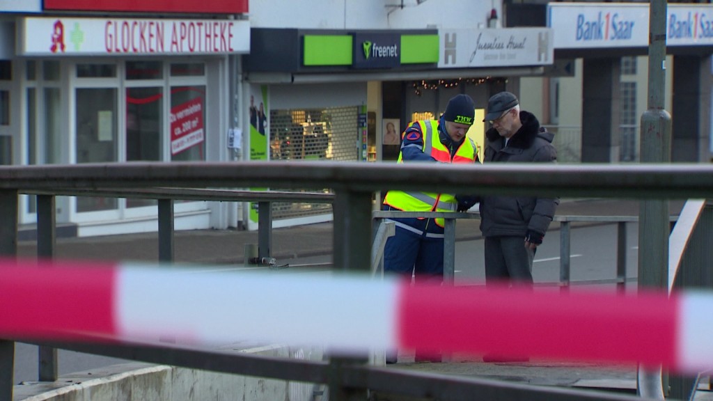 Foto: Absperrband bei einer Fliegerbomben-Entschärfung in St. Wendel