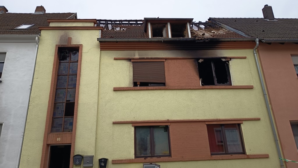 Wohnhaus nach Brand in Scheidter Straße in Dudweiler