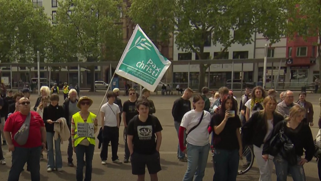 Foto: Schüler demonstrieren am Landwehrplatz