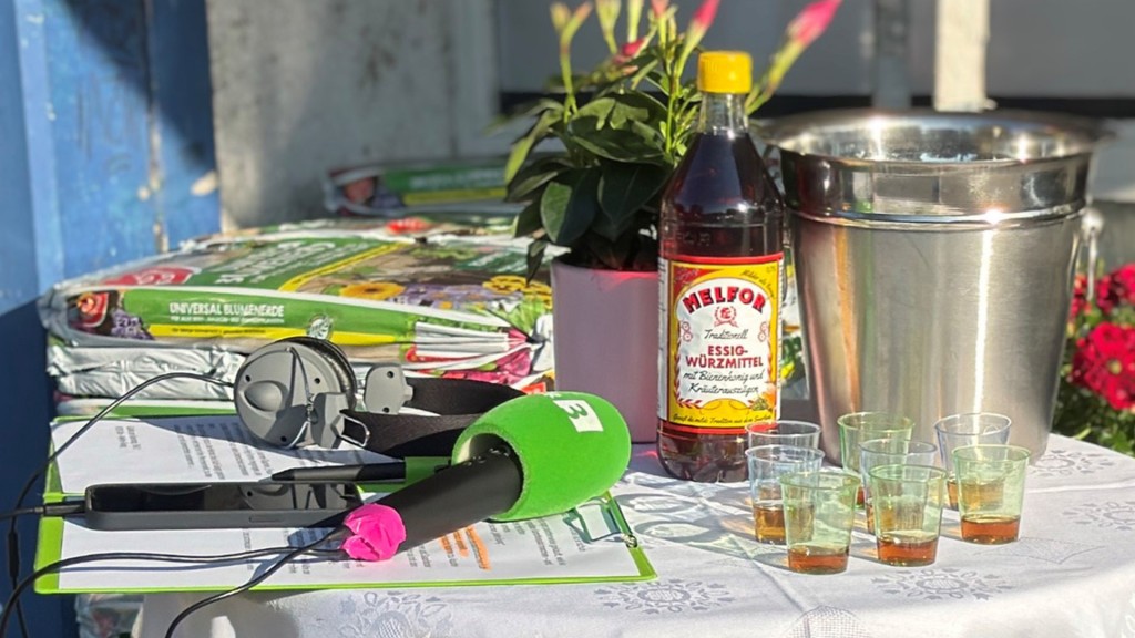Melfor-Flasche auf einem Tisch