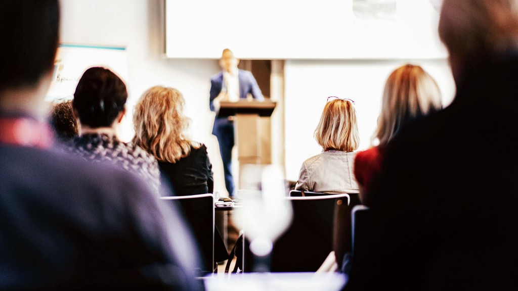 Menschen in einem Konferenzraum