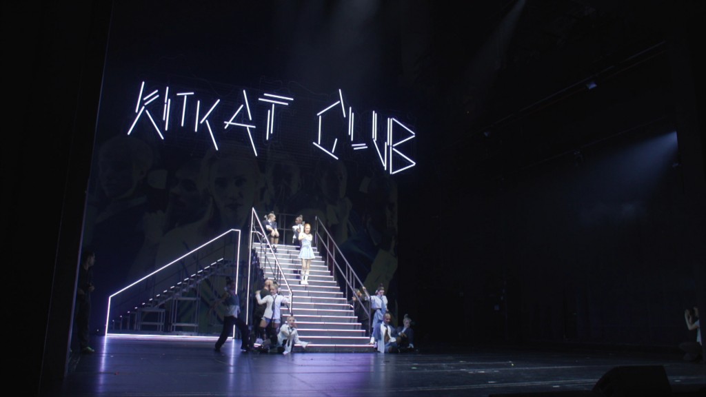 Foto: Kulisse des Musicals Cabaret