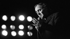 Charles Aznavour auch mal bluesy
