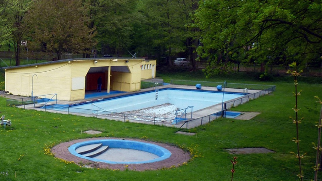 Das Schwimmbad in Heinitz (Foto: AG Heinitzer Vereine)
