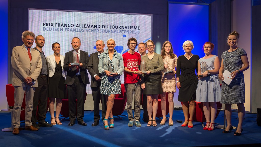 Foto: Die diesjährigen Gewinner und Moderatoren des DFJP