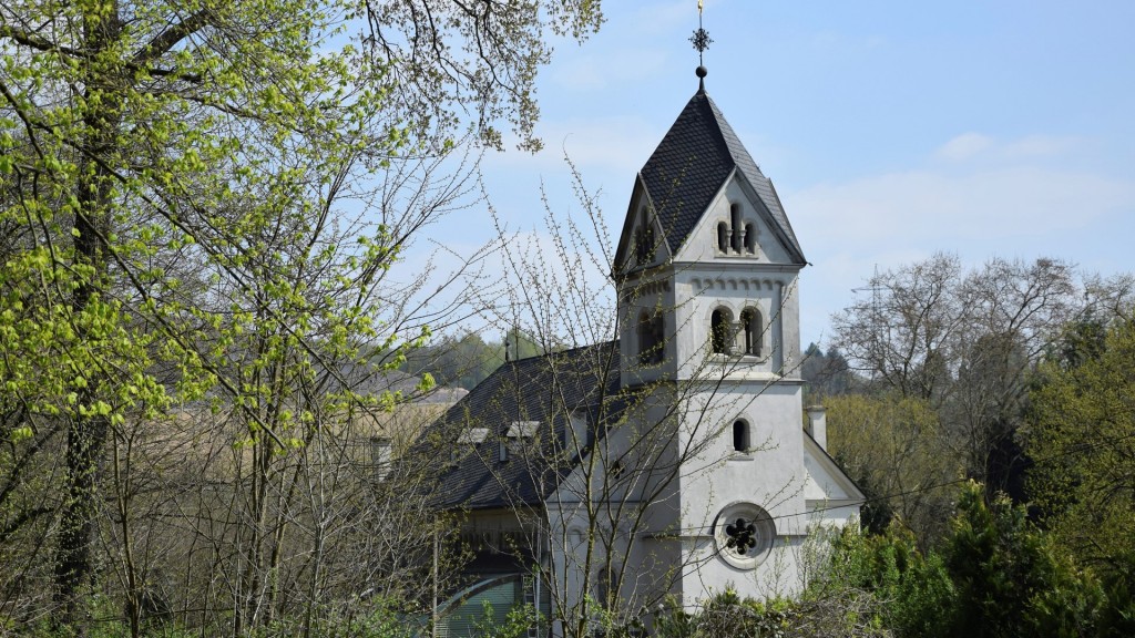 Frühere Kirche am Fuße des Halbergs (Foto: SR)