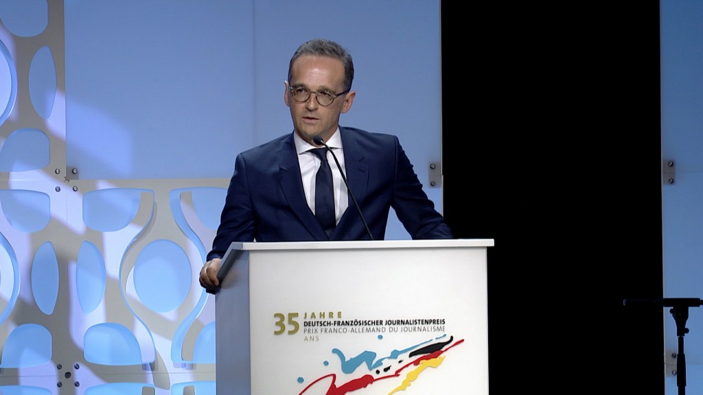 Foto: Bundesaußenminister Heiko Maas hält die Laudatio auf Prof. Jürgen Habermas