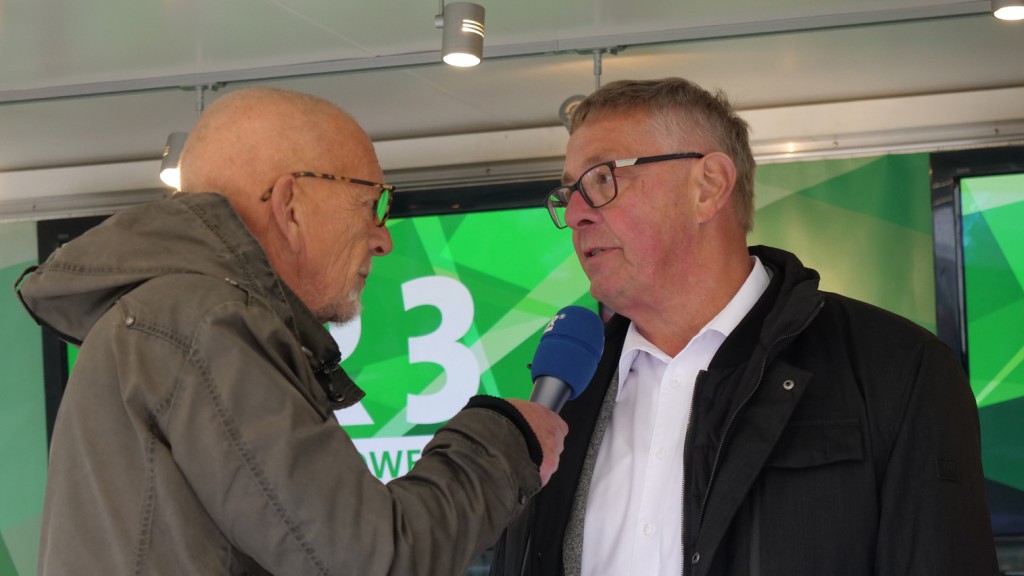 Thomas Gerber mit Bürgermeister Jörg Dreistadt (Foto: SR/Pasquale D'Angiolillo)