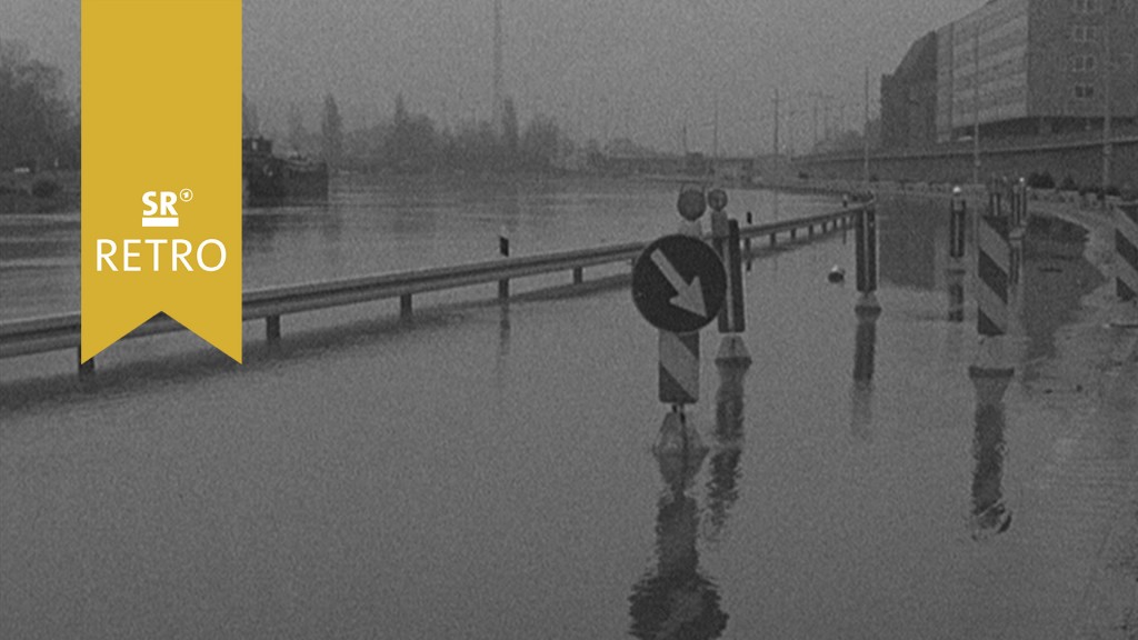 Foto: Hochwasser auf der Stadtautobahn in Saarbrücken