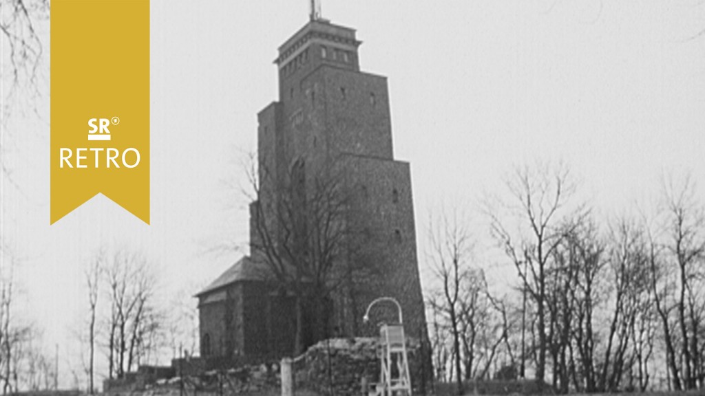 Foto: Schaumbergturm bei Tholey baufällig