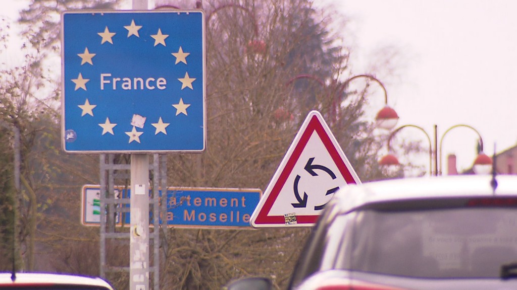 Grenzschild zwischen dem Saarland und dem Département Moselle (Archivfoto: SR Fernsehen)
