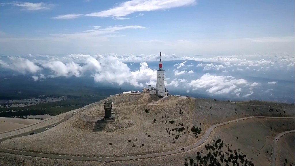 Foto: Der Gipfel des Mont Ventoux