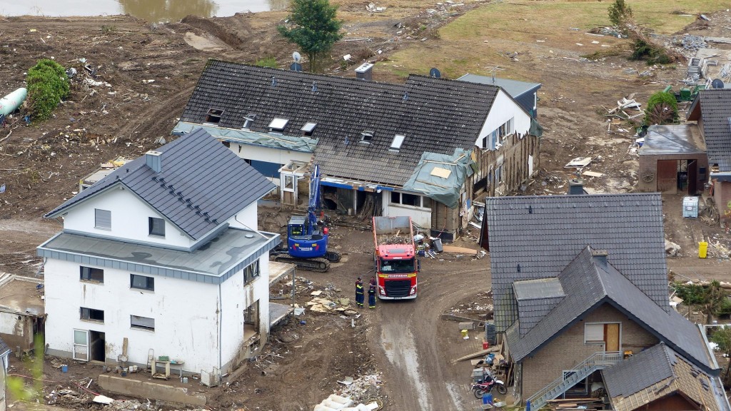 Auch in Marienthal in der Eifel hat die Flutwelle an der Ahr Schäden in ungeahnten Dimensionen hinterlassen (Foto: picture alliance / Eibner-Pressefoto | Augst / Eibner-Pressefoto)