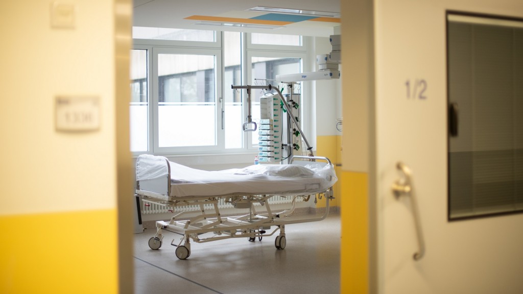 Ein leeres Krankenhausbett (Foto: picture alliance/Jonas Güttler/dpa)
