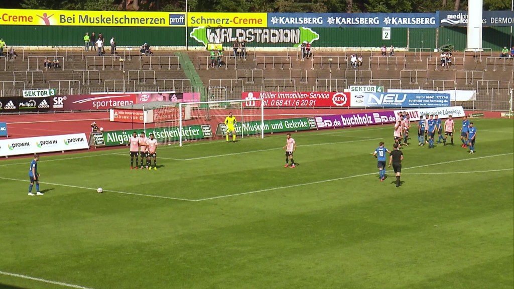 Foto: Der FCH gegen den TSV Schott Mainz 