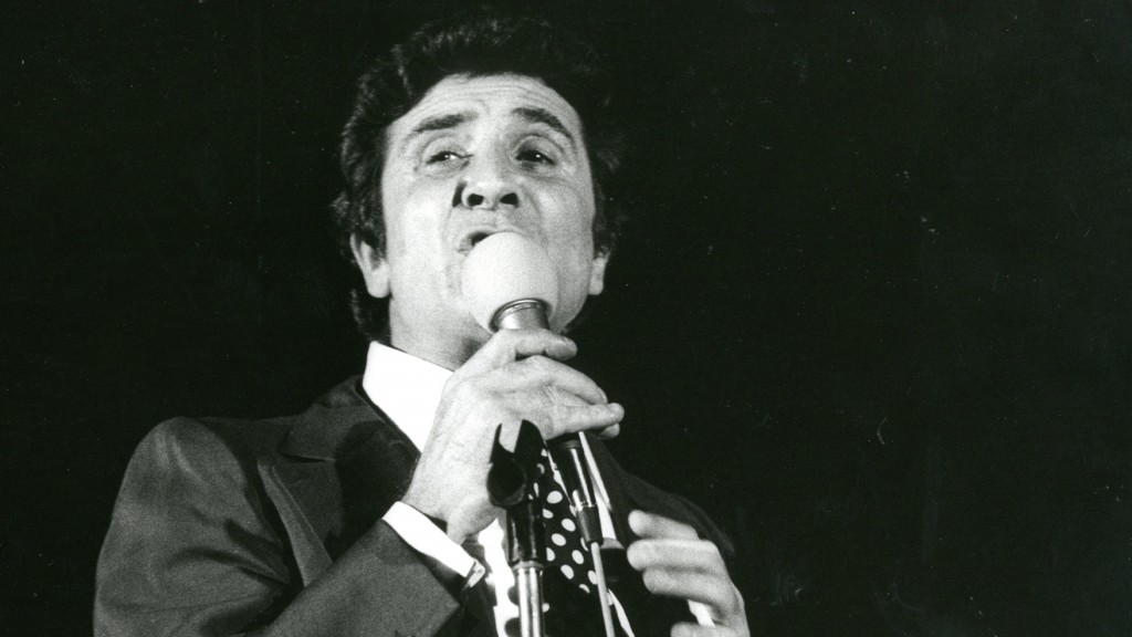 Gilbert Bécaud bei einem Live-Auftritt 1978 in Saarbrücken (Foto: Gerhard Heisler)