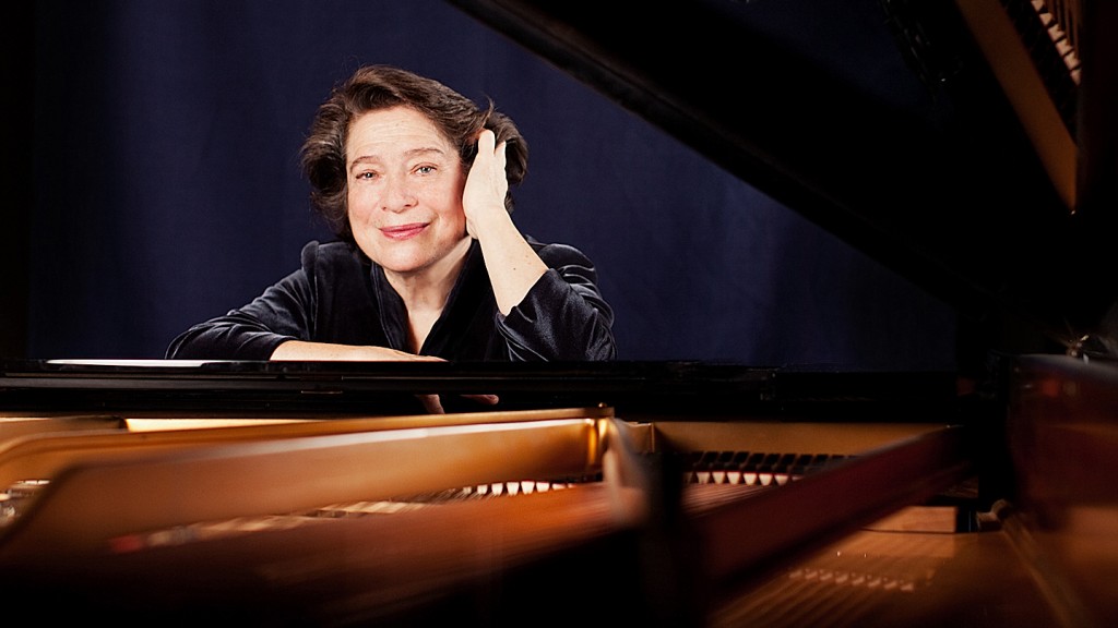 Die Pianistin Elisabeth Leonskaja (Foto: Julia Wesely)