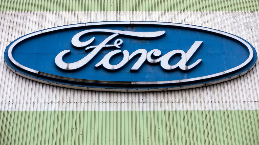 Foto: Ford-Logo an einer Produktionshalle (Foto: picture alliance/dpa | Rolf Vennenbernd)