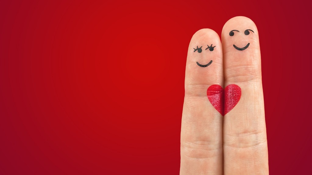 Zwei sich liebende Finger (Foto: pixabay)