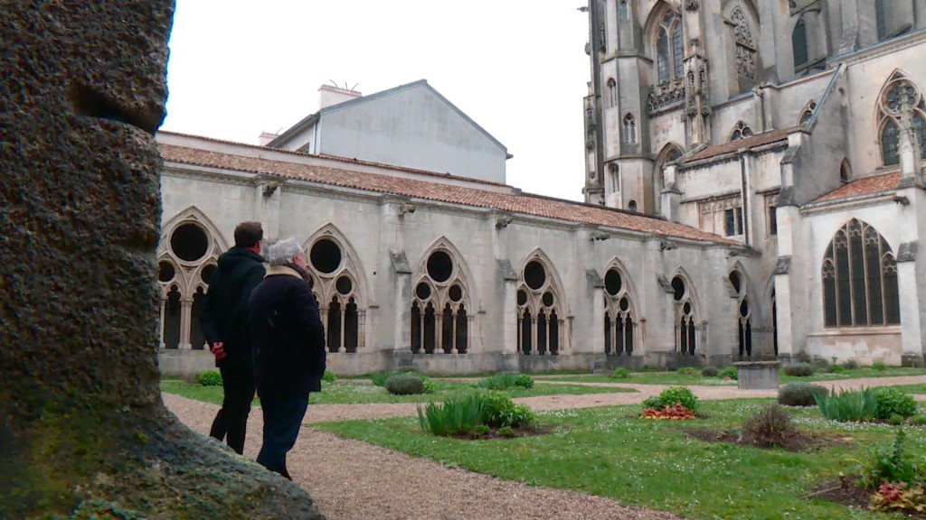 Foto: Bürgermeister vor der Kathedrale von Toul