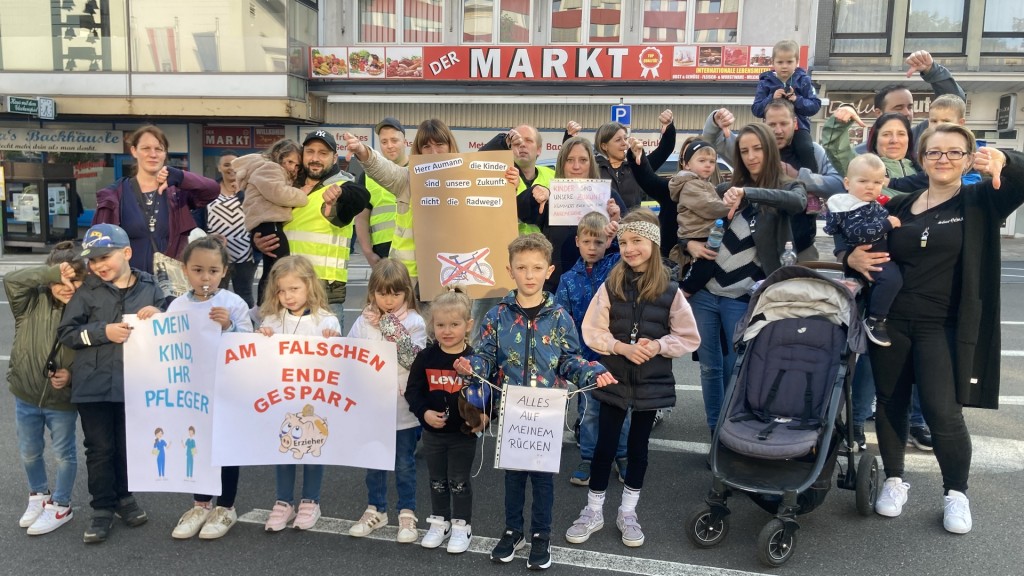 Eltern-Demo in Neunkirchen