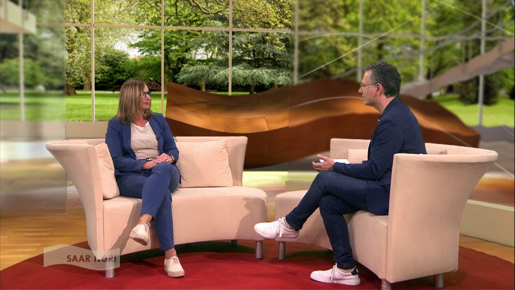 Foto: Eva Kieser im Interview mit Michael Friemel