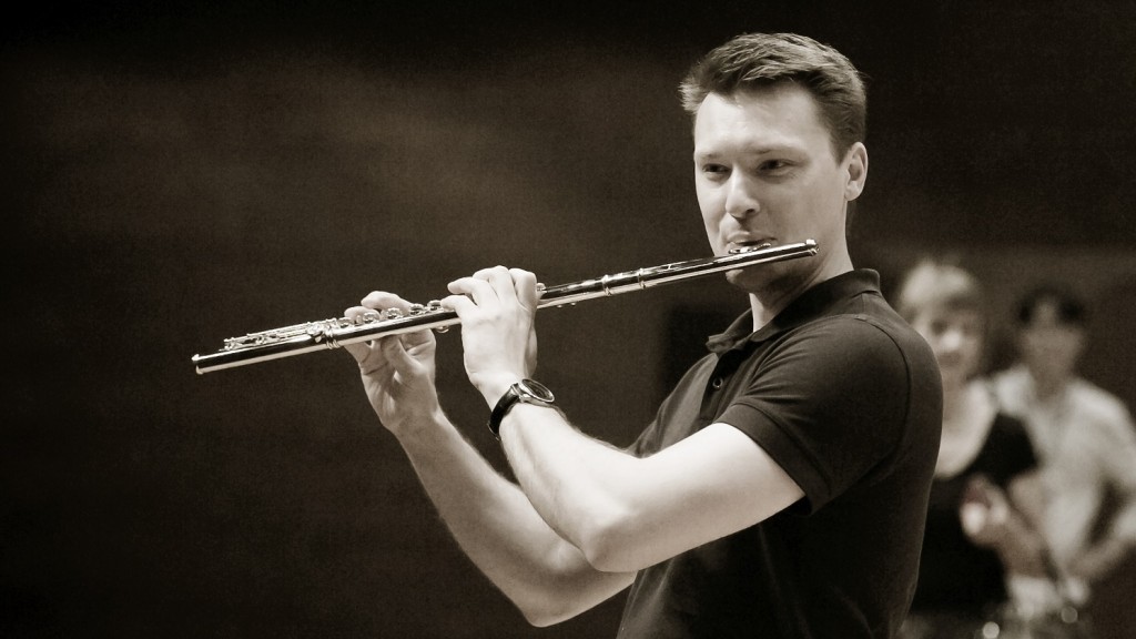 Der Flötist Grigory Mordashov