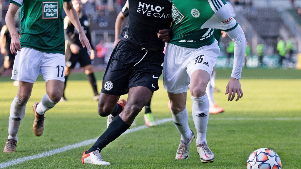 Spieler des SV Elversberg und FC Homburg 